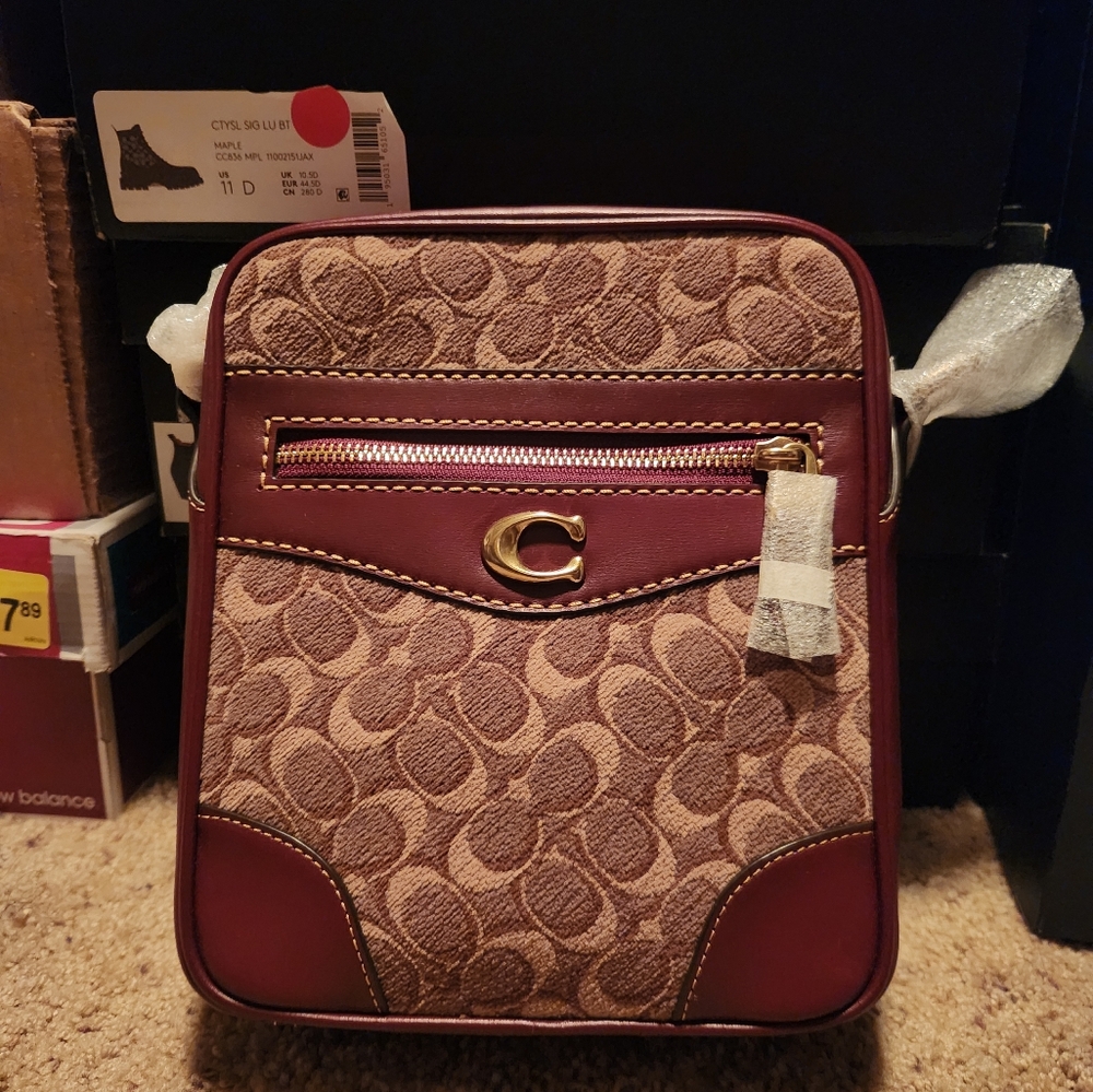 Coach max crossbody 18